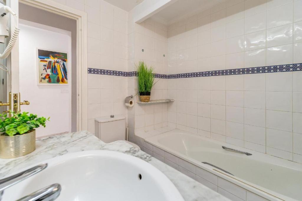 Seaside Boutique Apartment فوينخيرولا المظهر الخارجي الصورة
